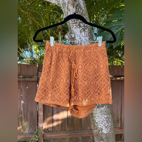Lost + Wander Pants - Lost + Wander Crochet Brown Short Size S